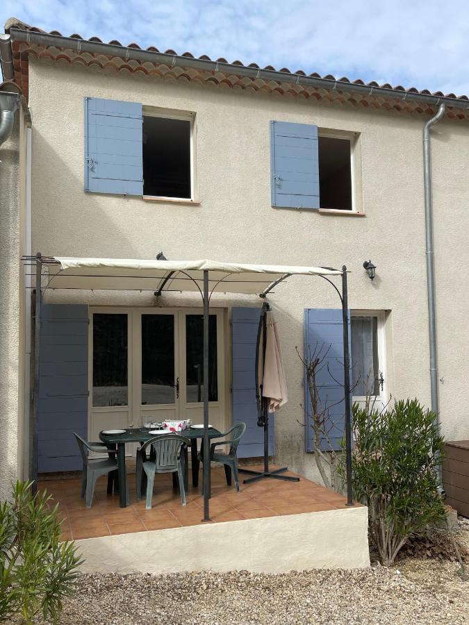 Chez Laura Pres Du Pont D'Arc Villa Salavas Exterior foto